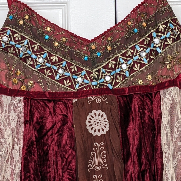 San Souci Dress - Picture 2 of 5